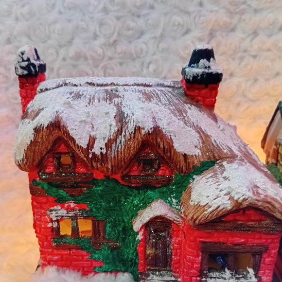 Charming Snow-Covered Holiday Village House - Picture 3 of 3